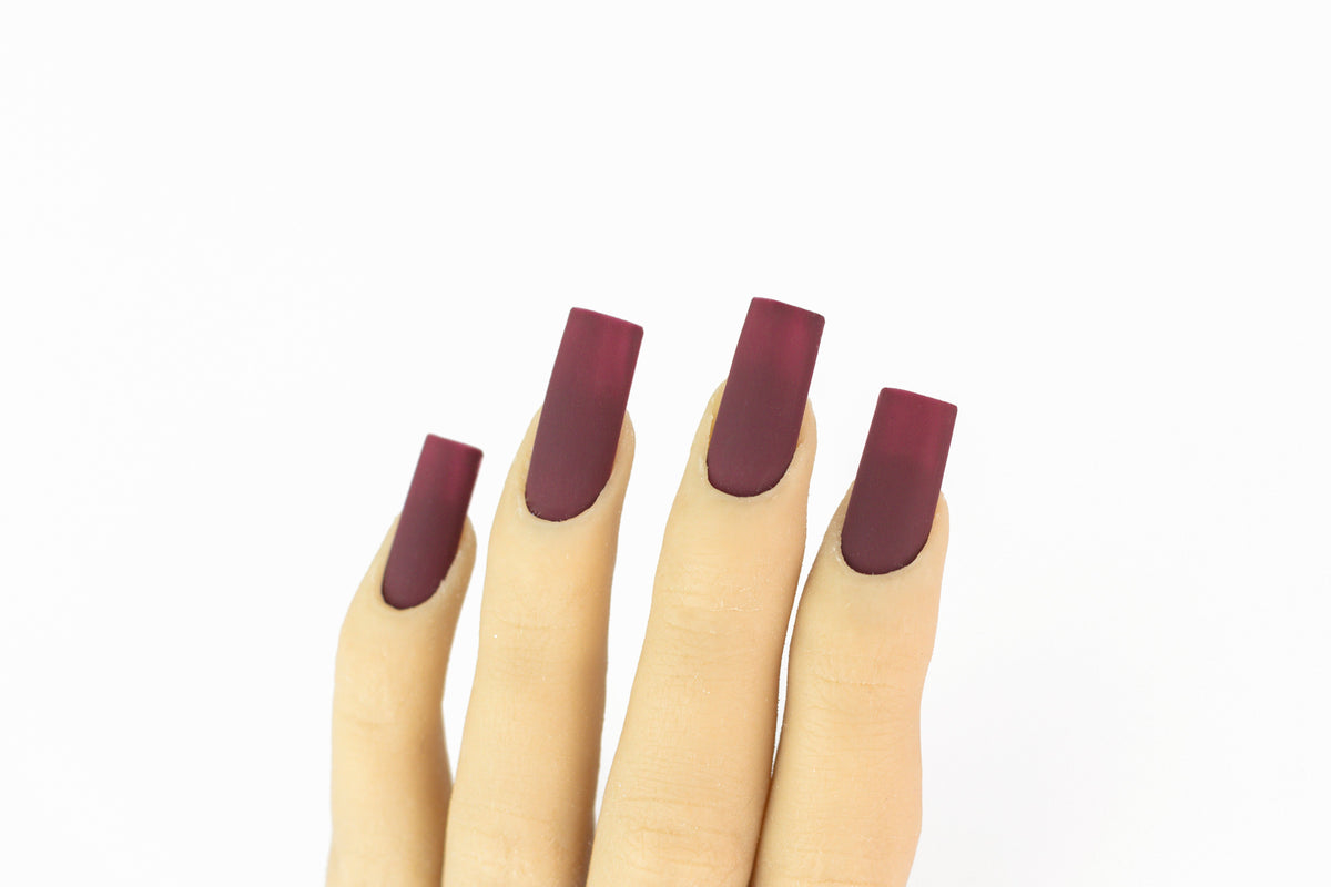 Notpolish - POW-00-112 - WINE AND DINE