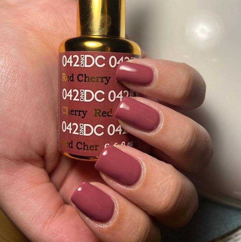 DC042 - Red Cherry - GEL POLISH & MATCHING LACQUER