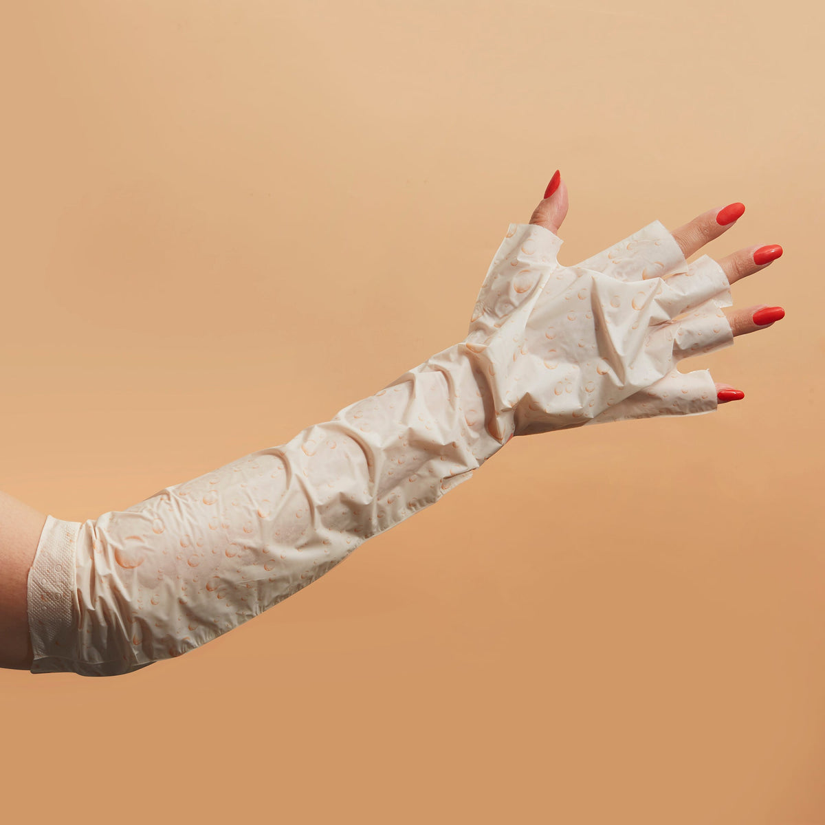 Voesh - Youth Therapy Elbow-High Gloves - Intensive Collagen Treatment - VHM501BSM