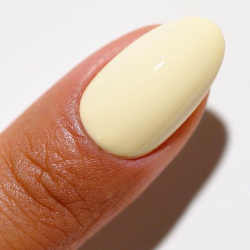 DC2515 - Dainty Daisies - GEL POLISH & MATCHING LACQUER