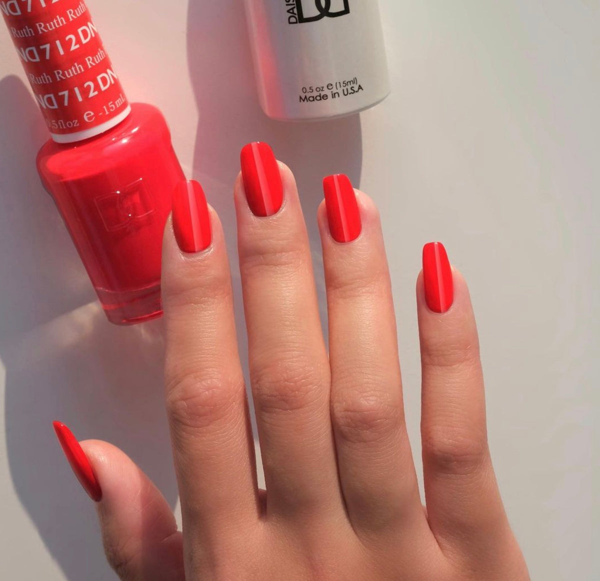 DND712 - Ruth - DND Matching Gel & Nail Polish