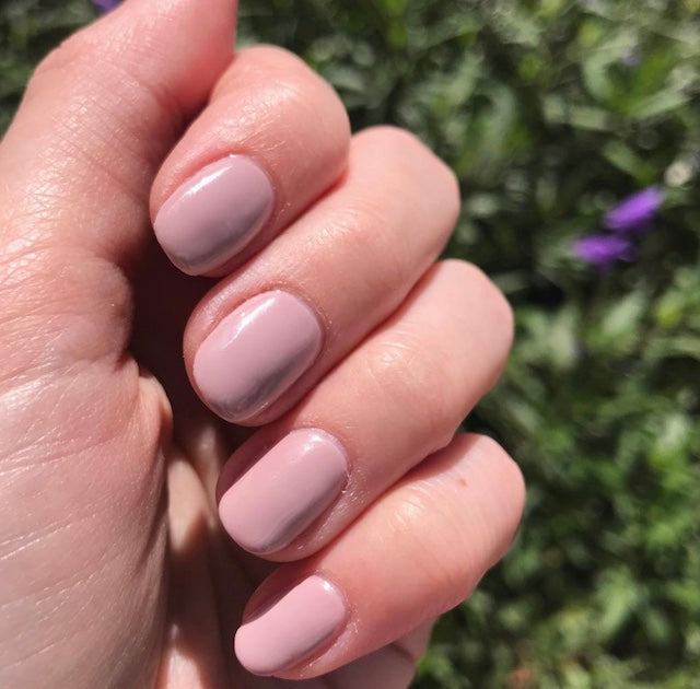 DND606 - London Coach - DND Matching Gel & Nail Polish