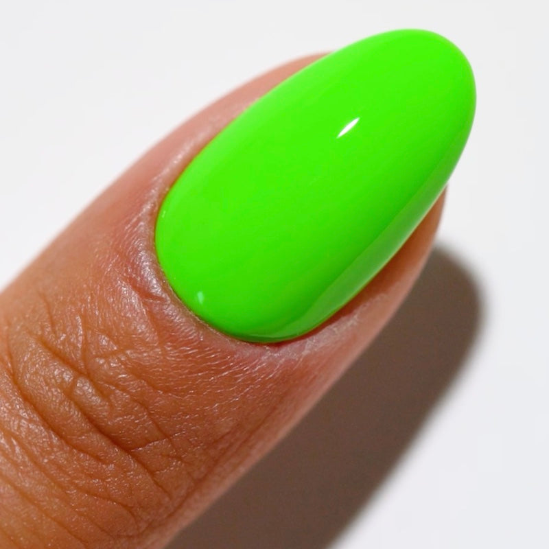 DC2522 - Kiwi Kisses - GEL POLISH & MATCHING LACQUER