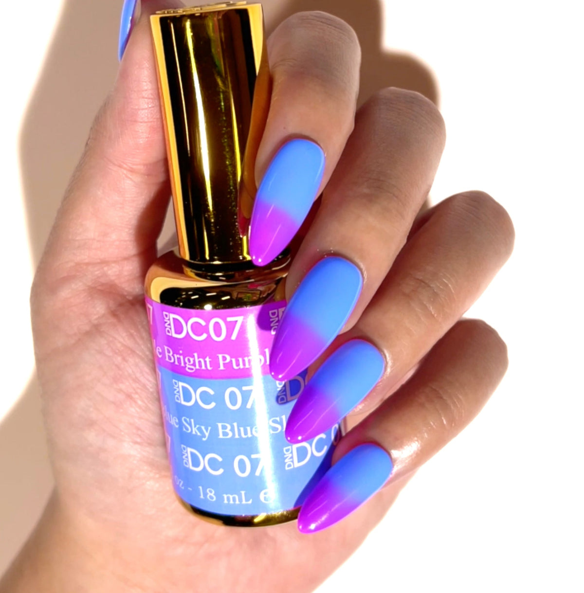 DC07 - Bright Purple To Sky Blue - GEL POLISH & MATCHING LACQUER