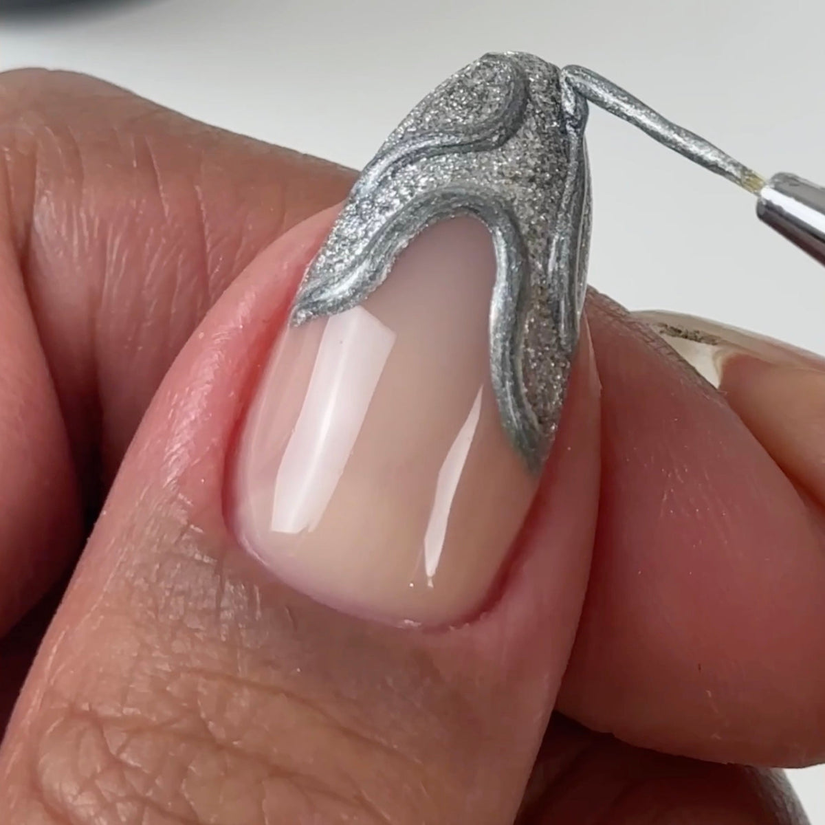 DC3D Gel - Silver - GEL POLISH & MATCHING LACQUER